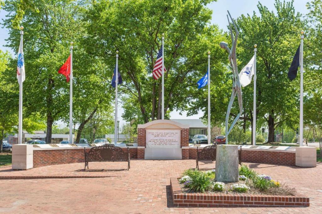 Clarion Pointe - Greensboro Coliseum Area Ngoại thất bức ảnh
