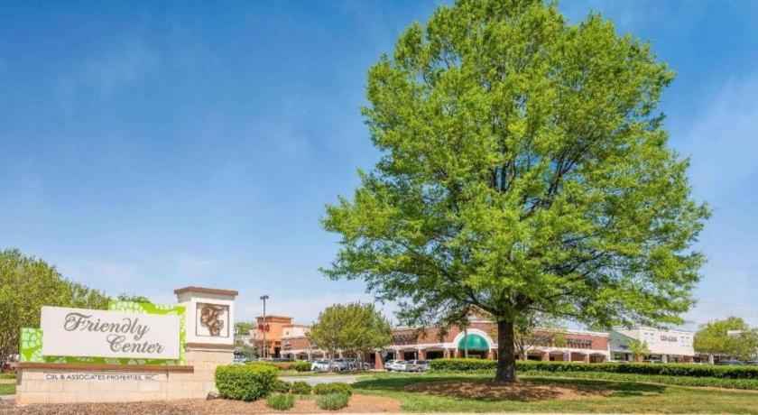 Clarion Pointe - Greensboro Coliseum Area Ngoại thất bức ảnh